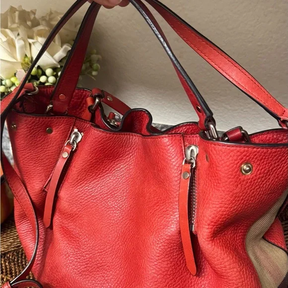 Beautiful BURBERRY bucket bag Red Leather Women's Bag - Picture 5 of 16